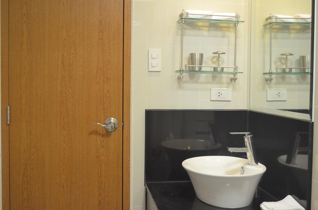 Greenbelt Madison Apartments 마카티 외부 사진
